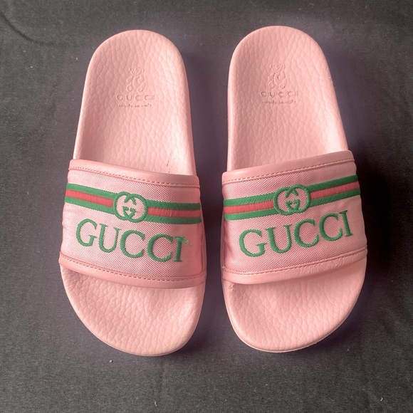 Gucci Slippers Gucci Flip Flops Pink Gucci Kids' Girls Pink Logo